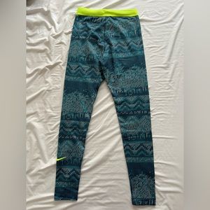 Nike Pro, Dry-Fir Pattern Blue/White/Lime Green Leggings